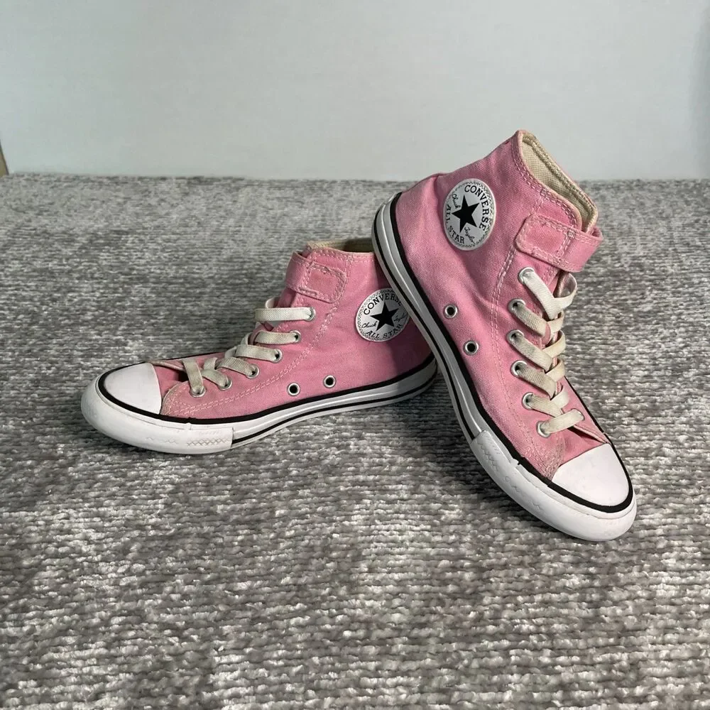 CONVERSE CHUCK TAYLOR ALL STAR - Girls PINK !! Size 3Y